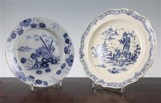 English creamware dish and an English Delft plate, late 18th century,(-)